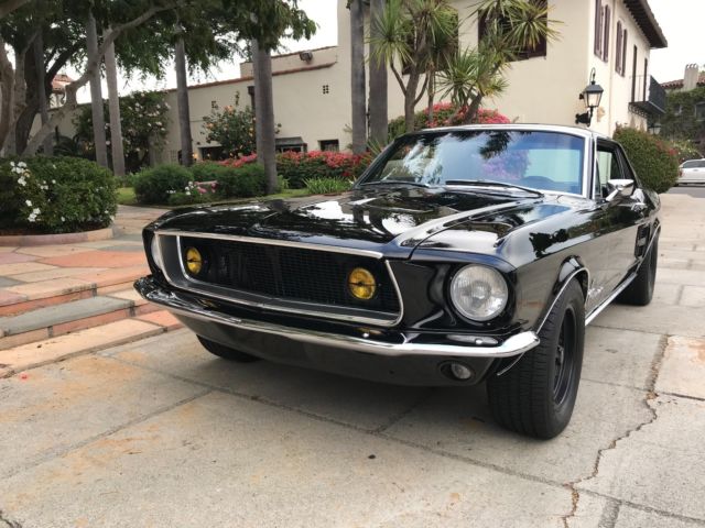 1967 Black Ford Mustang