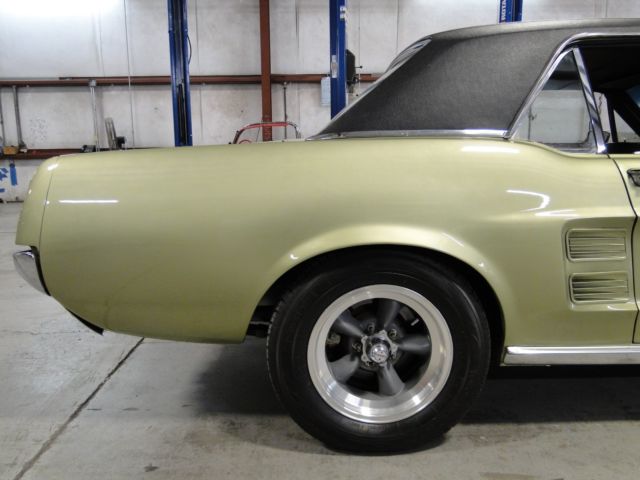 1967 lime gold Ford Mustang