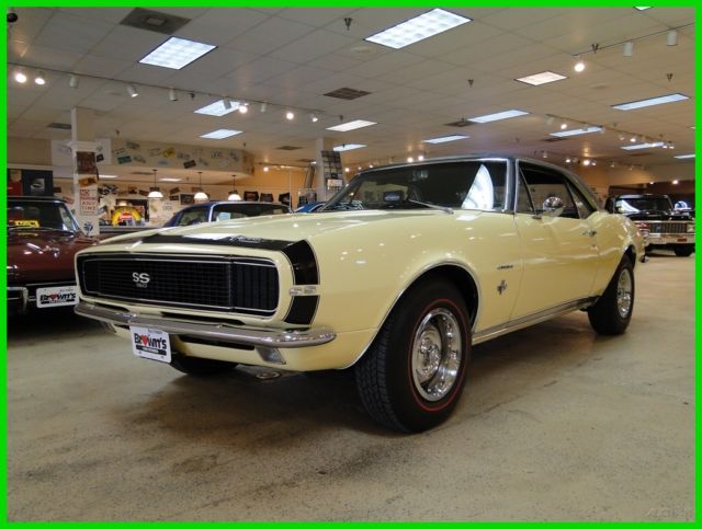 1967 Yellow Chevrolet Camaro