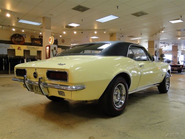 1967 Yellow Chevrolet Camaro
