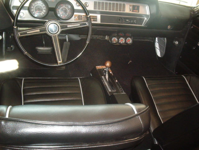 1967 Charcoal Black metal flake Oldsmobile 442 Convertible