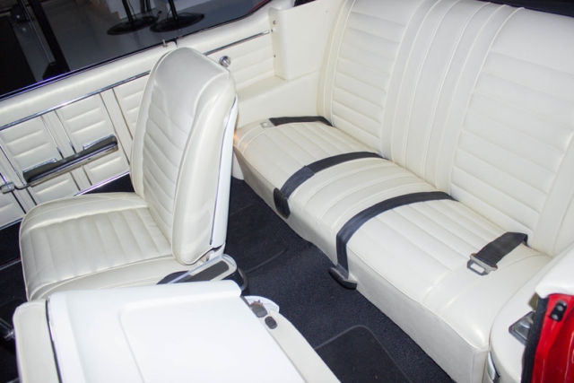 1967 Red Oldsmobile 442 --