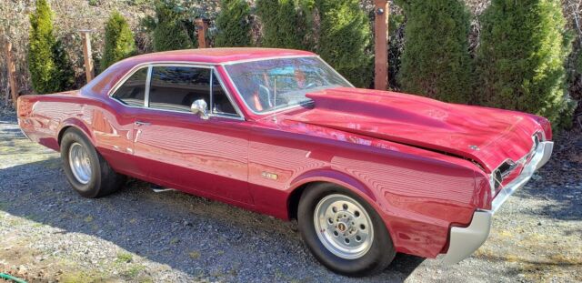 1967 Burgundy Oldsmobile 442 Coupe