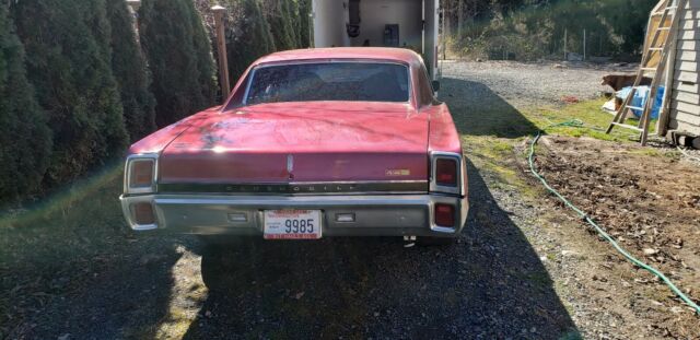1967 Burgundy Oldsmobile 442 Coupe