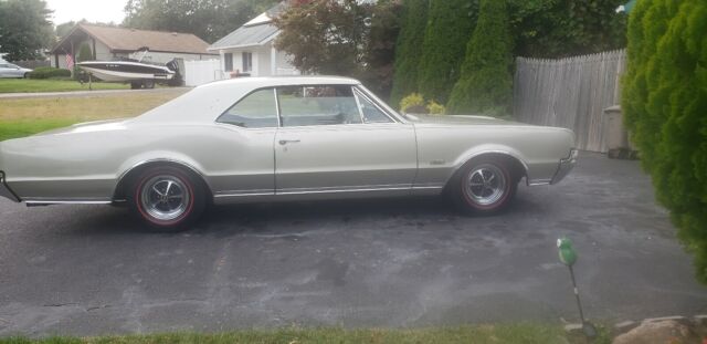 1967 Silver Oldsmobile 442 2 Door Hard Top