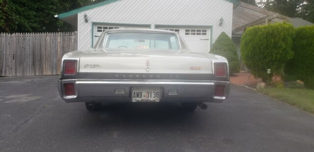 1967 Silver Oldsmobile 442 2 Door Hard Top