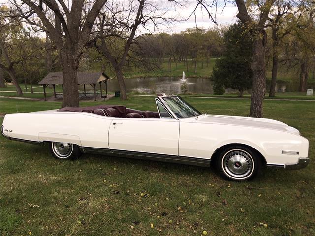 1967 White Oldsmobile 98 Convertible 72K miles Convertible