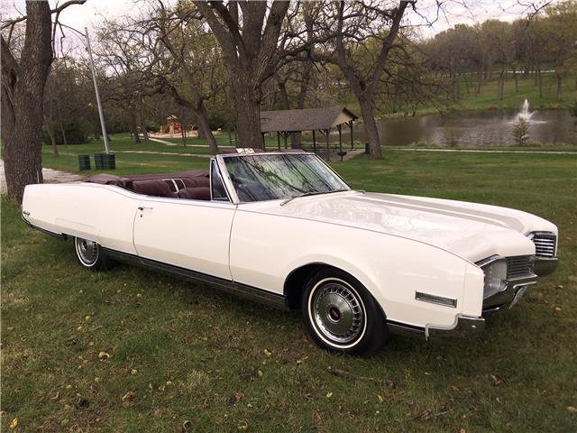 1967 White Oldsmobile 98 Convertible 72K miles Convertible