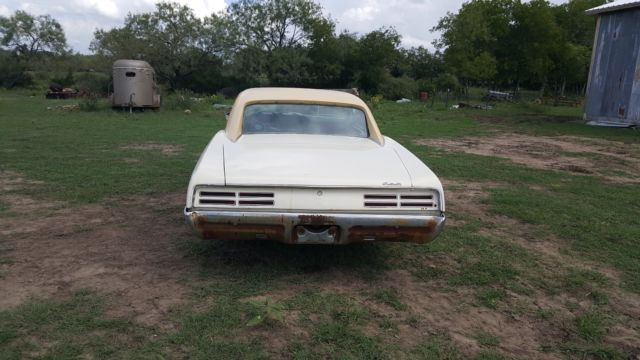 1967 White Pontiac GTO Coupe
