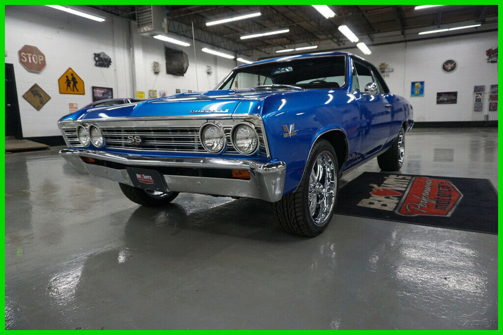 1967 Blue Chevrolet Chevelle