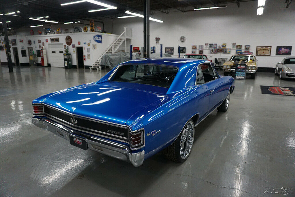 1967 Blue Chevrolet Chevelle