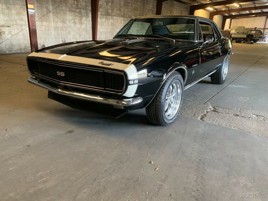1967 Black Chevrolet Camaro