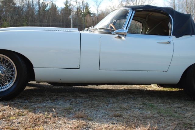 1967 White Jaguar E-Type