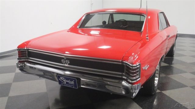 1967 Red Chevrolet Chevelle