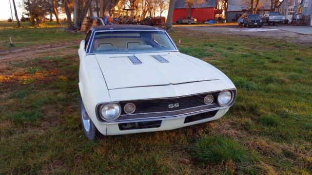1967 Tan Chevrolet Camaro Coupe