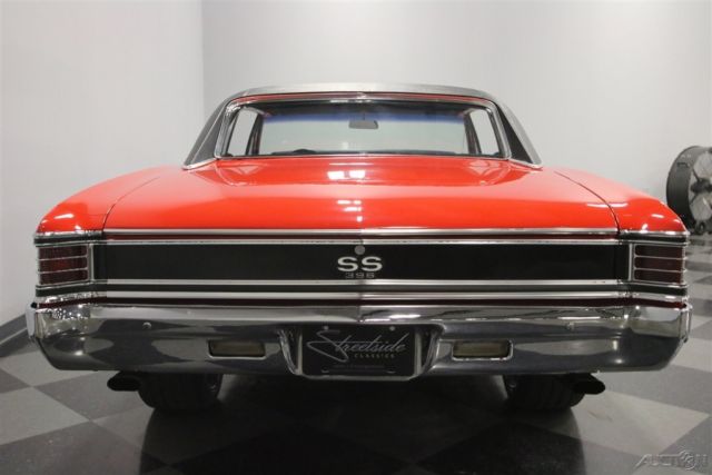 1967 Red Chevrolet Chevelle