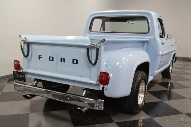 1967 Blue Ford F-100
