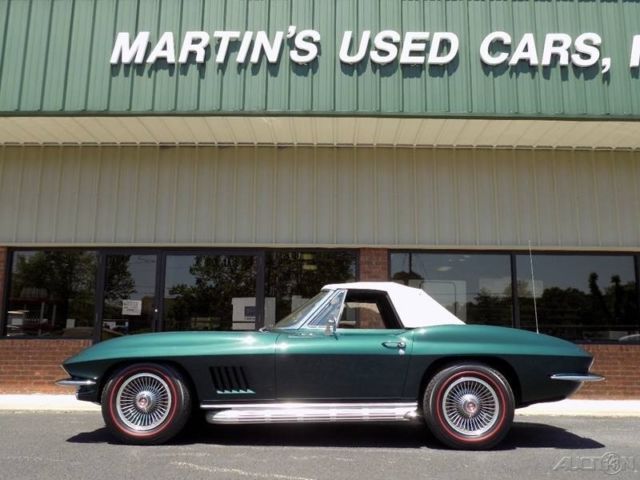 1967 Green Chevrolet Corvette