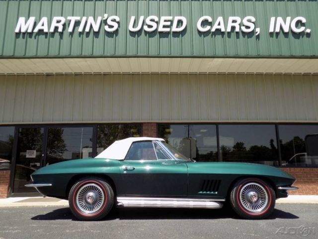 1967 Green Chevrolet Corvette