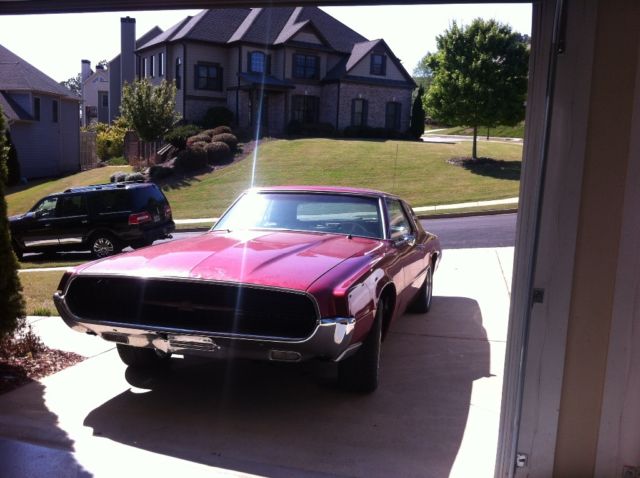 1967 pepper gray Ford Thunderbird Coupe