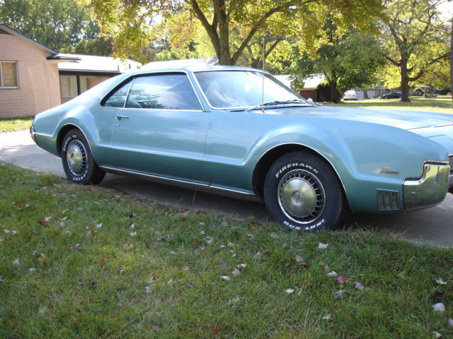 1967 Teal Oldsmobile Toronado Coupe