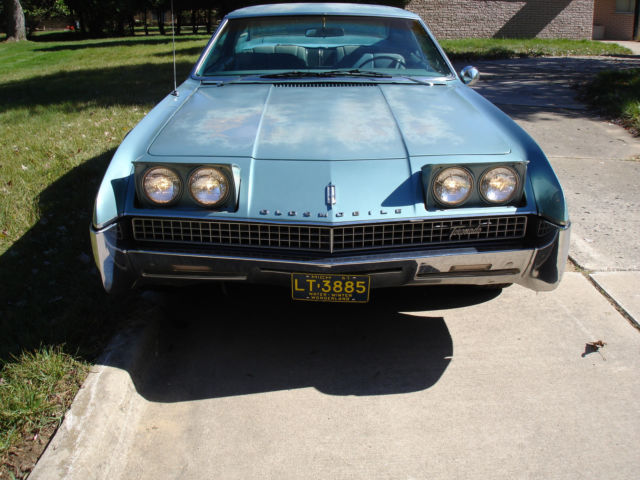 1967 Teal Oldsmobile Toronado Coupe