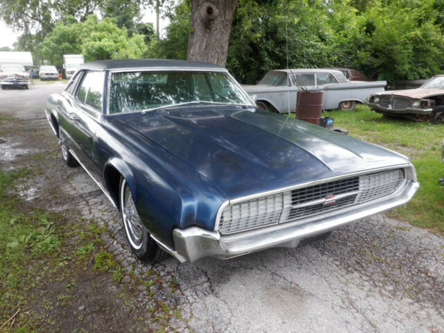 1967 Blue Ford Thunderbird Sedan