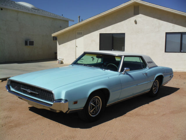 1967 Ford Thunderbird Coupe