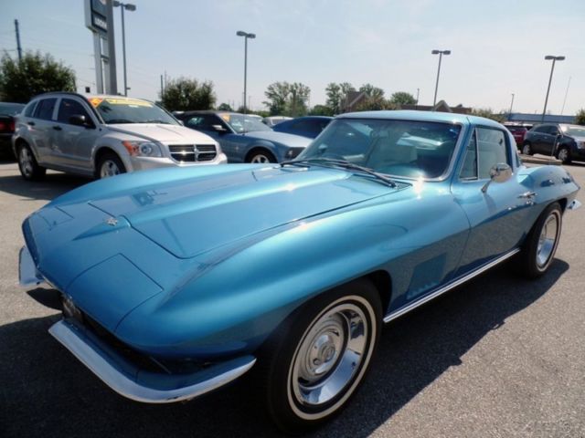 1967 Blue Chevrolet Corvette Coupe