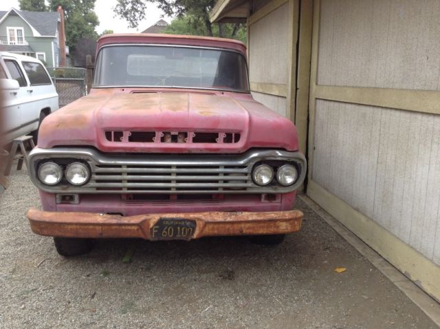 1959 Red Ford F-250