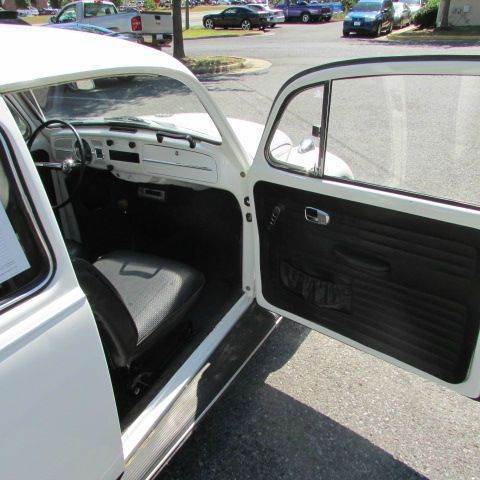 1967 White Volkswagen Beetle - Classic