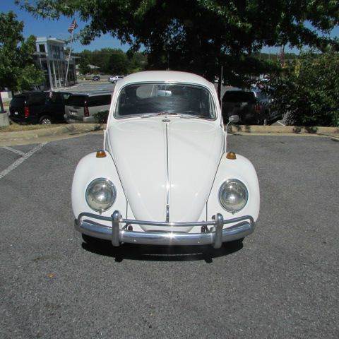 1967 White Volkswagen Beetle - Classic