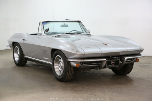 1967 Silver Chevrolet Corvette