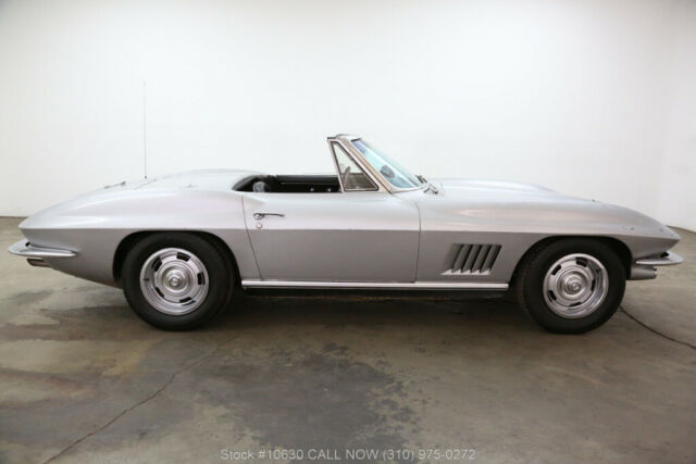 1967 Silver Chevrolet Corvette