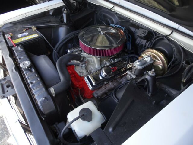 1967 White Chevrolet Nova Coupe