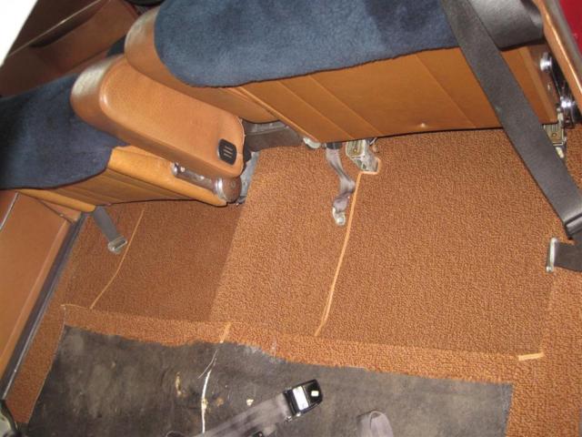 1968 Burgundy Mercedes-Benz 200-Series SEDAN