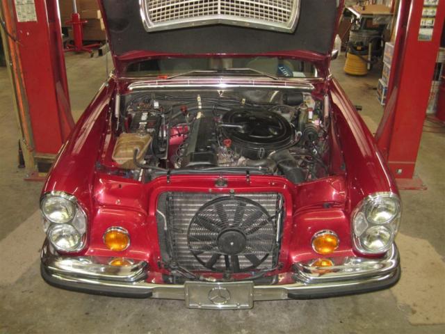 1968 Burgundy Mercedes-Benz 200-Series SEDAN