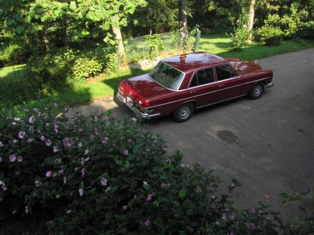 1968 Burgundy Mercedes-Benz 200-Series SEDAN