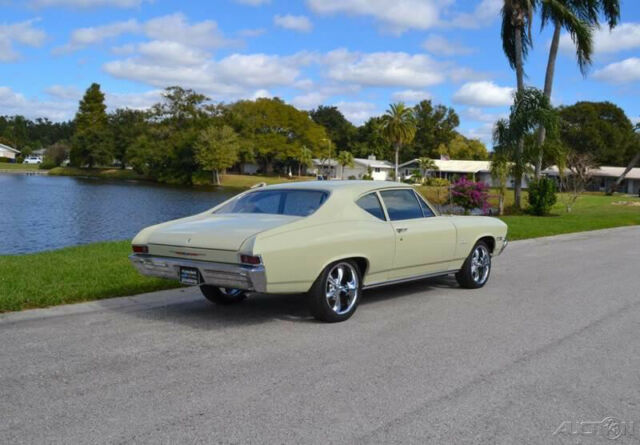 1968 Tan Chevrolet Chevelle