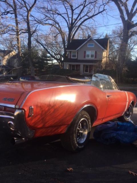 1968 Red Oldsmobile 442 Convertible