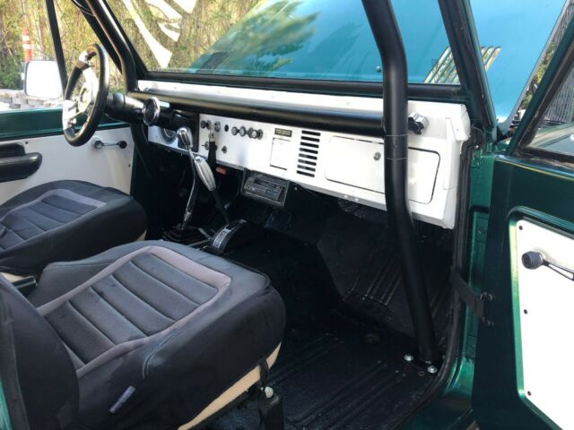 1968 Green Ford Bronco SUV