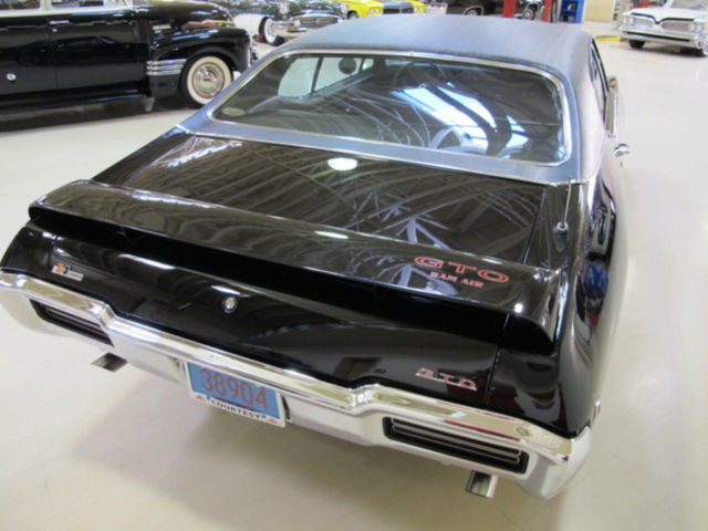 1968 Black Pontiac GTO