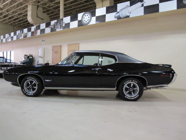 1968 Black Pontiac GTO