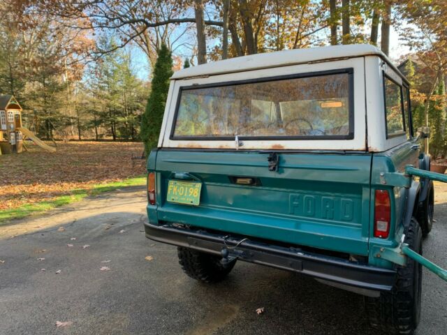 1968 Green Ford Bronco SUV