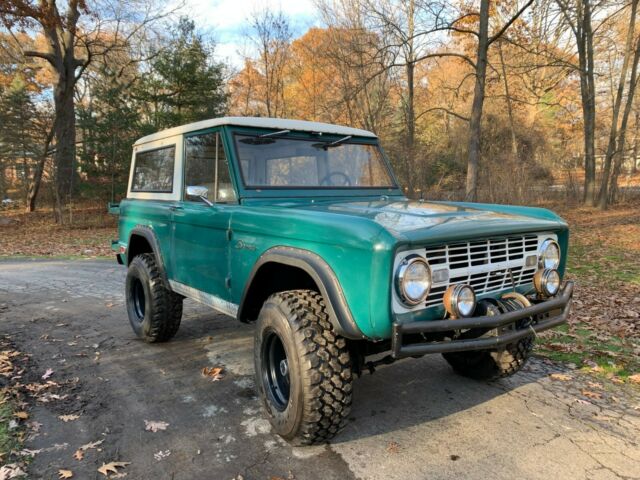 1968 Green Ford Bronco SUV