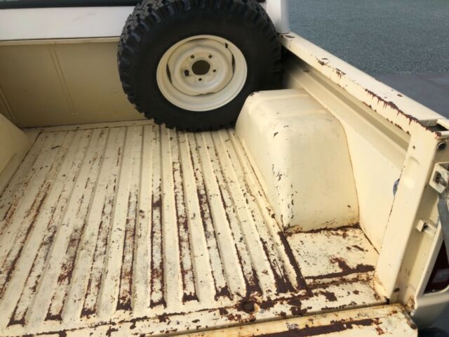 1968 Yellow Ford Bronco Pickup