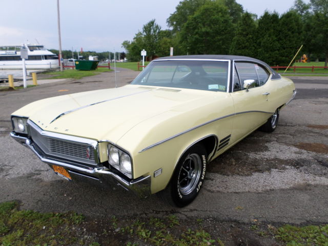 1968 Yellow Buick Skylark Coupe