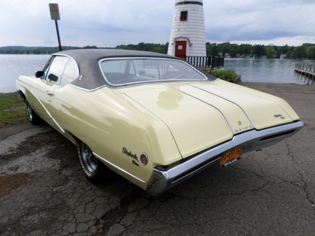 1968 Yellow Buick Skylark Coupe