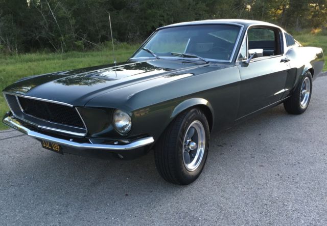 1967 Green Ford Mustang