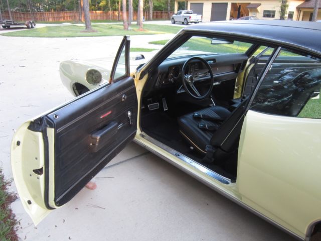 1968 Yellow Pontiac GTO Coupe